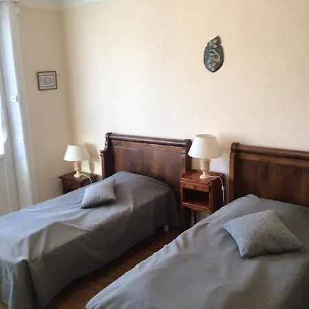 Les Glycines Appartement *